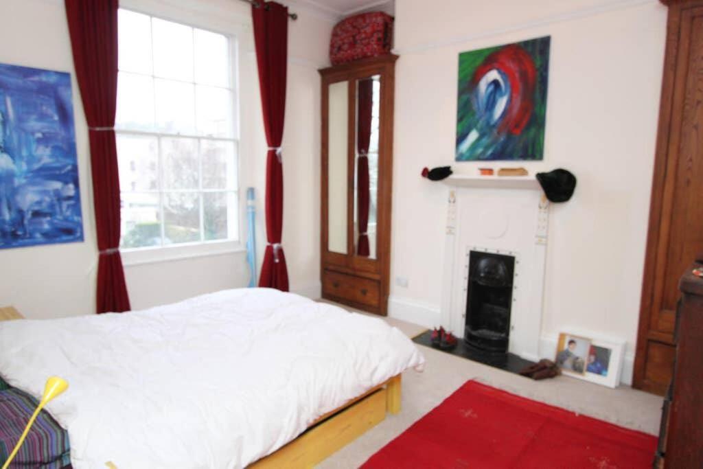 בריסטול Stunning Arty Apartment In The Heart Of Clifton מראה חיצוני תמונה